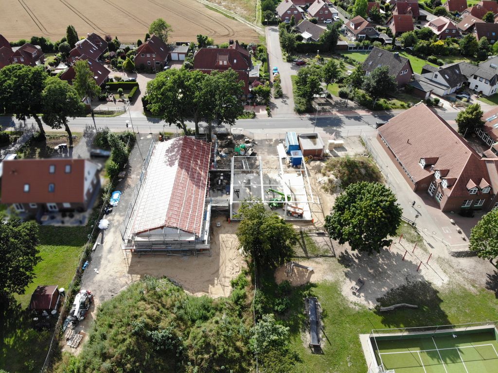 Das Foto zeigt eine Gesamtansicht der Baustelle und der näheren Umgebung am 12.07.2020.